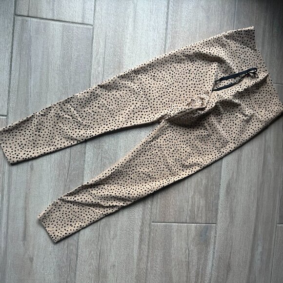 Tan & Black Spotted Print Athletic Leggings – SDX x WFA Women’s Size Large - Picture 3 of 8